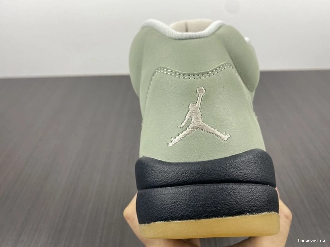 DC7501-300 Jordan "Jade Air 5 Horizon" 0809